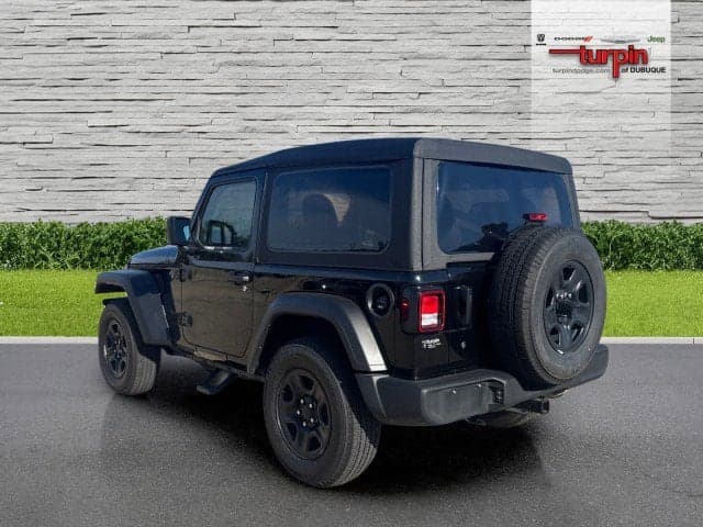 2022 JEEP Wrangler - Thumbnail 3