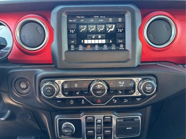 2020 JEEP Wrangler - Thumbnail 13