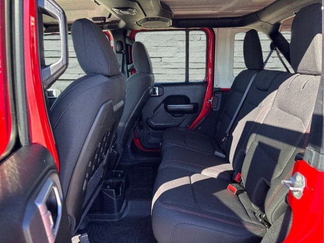 2020 JEEP Wrangler - Thumbnail 15