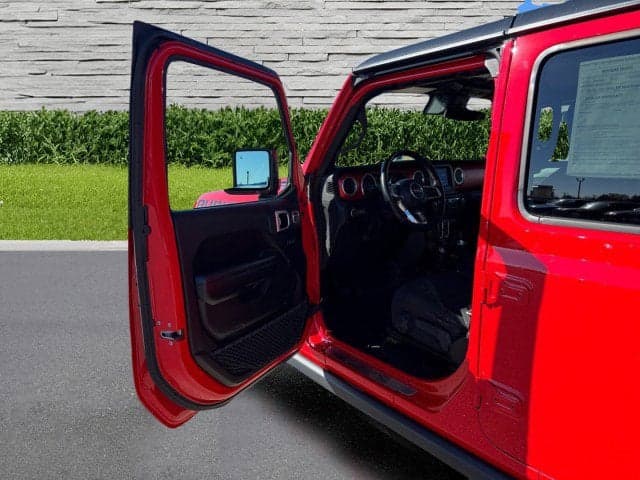 2020 JEEP Wrangler - Thumbnail 17