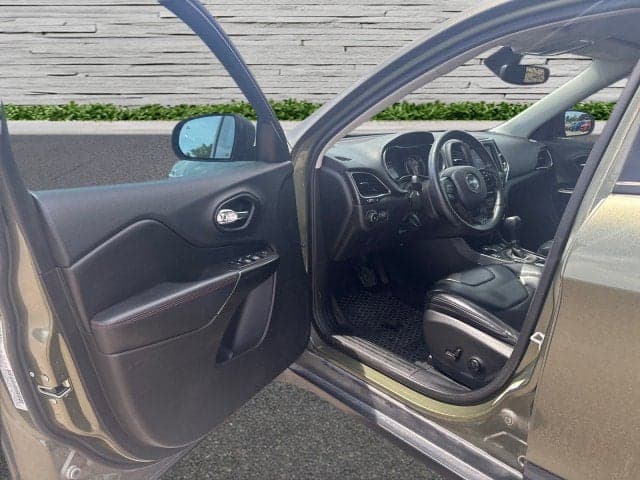 2019 JEEP Cherokee - Thumbnail 14