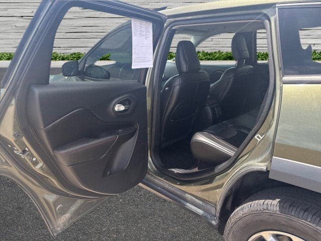 2019 JEEP Cherokee - Thumbnail 34