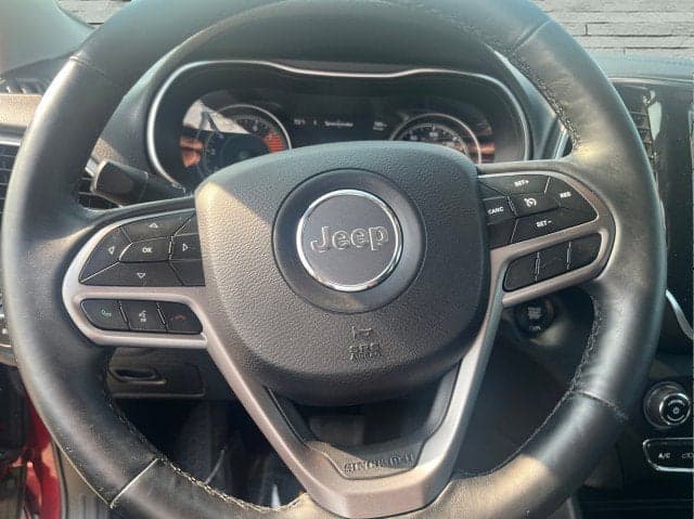 2019 JEEP Cherokee - Thumbnail 18