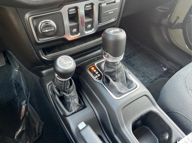 2026 JEEP Wrangler - Thumbnail 21