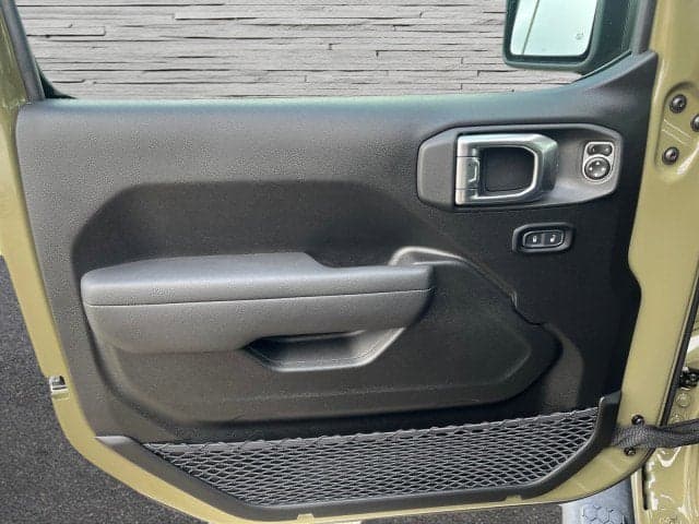 2026 JEEP Wrangler - Thumbnail 25