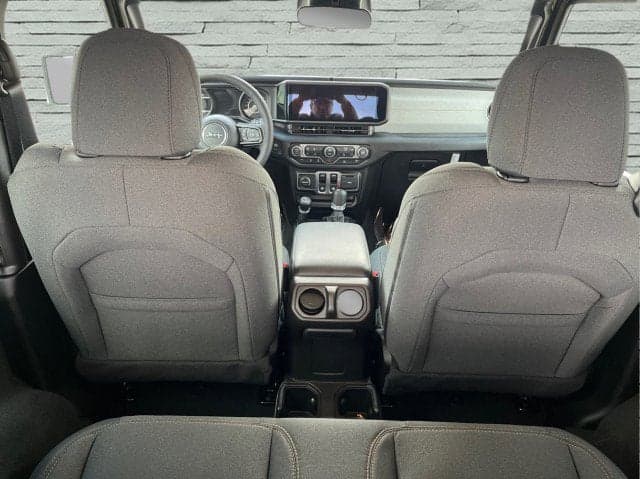 2026 JEEP Wrangler - Thumbnail 9