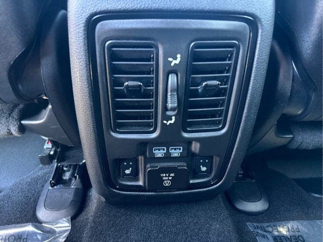 2024 DODGE Durango - Thumbnail 21