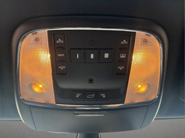 2016 JEEP Grand Cherokee - Thumbnail 16