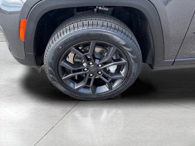 2025 JEEP Grand Cherokee - Thumbnail 23