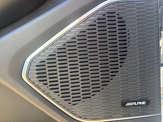 2023 JEEP Grand Cherokee - Thumbnail 13