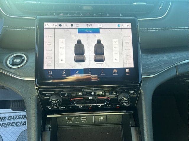 2023 JEEP Grand Cherokee - Thumbnail 17