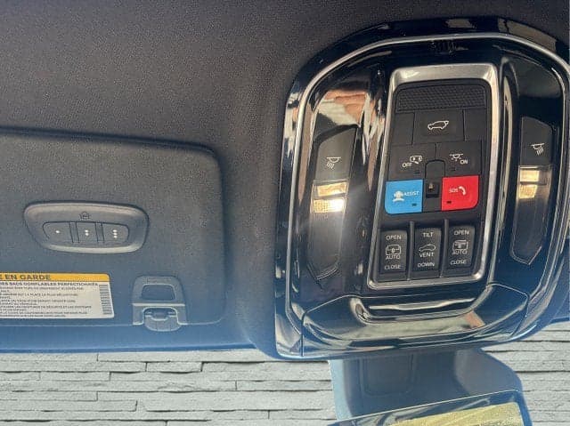 2023 JEEP Grand Cherokee - Thumbnail 21