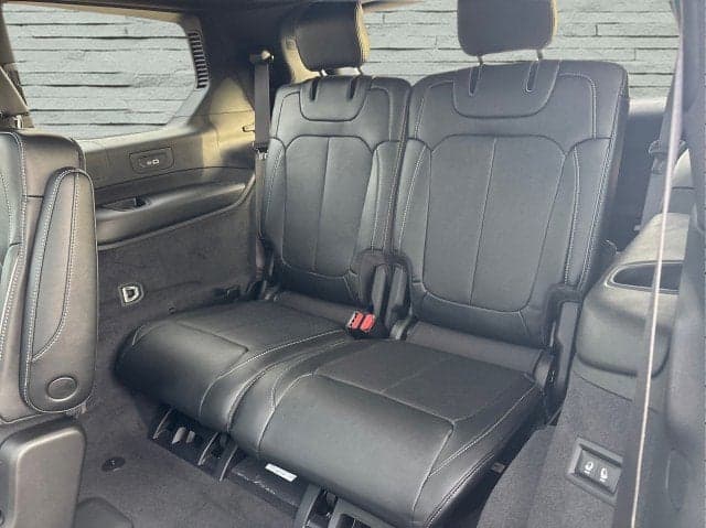2025 JEEP Grand Cherokee L - Thumbnail 23