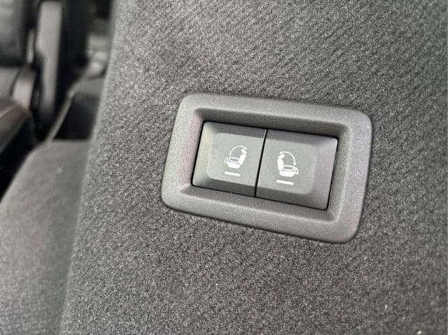 2025 JEEP Grand Cherokee L - Thumbnail 24