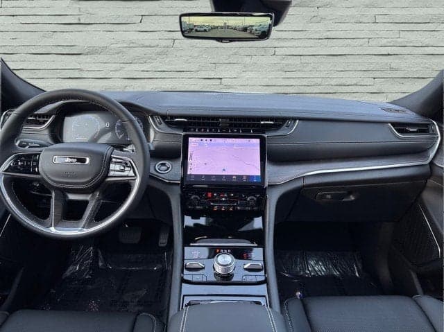 2025 JEEP Grand Cherokee L - Thumbnail 26