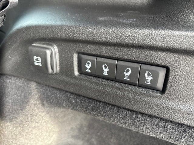 2025 JEEP Grand Cherokee L - Thumbnail 27