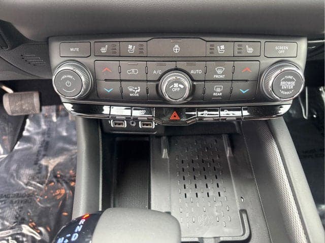 2026 DODGE Durango Gt plus hemi V8 - Thumbnail 18