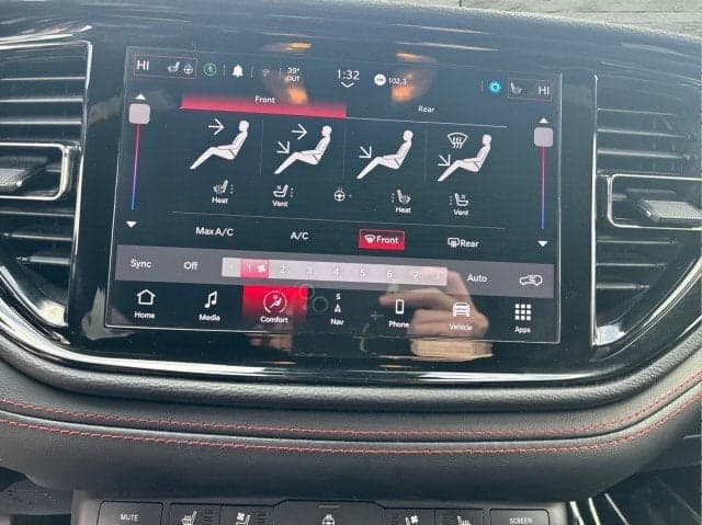 2024 DODGE Durango - Thumbnail 14