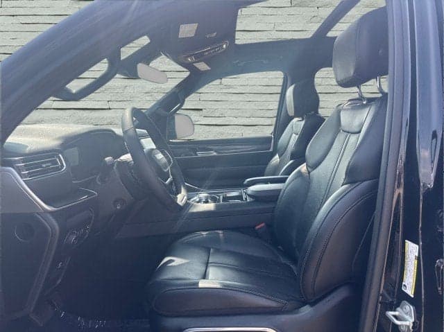 2024 JEEP Wagoneer - Thumbnail 9