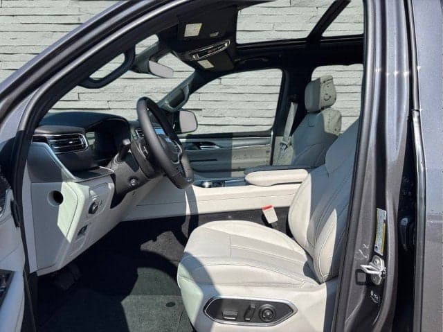 2025 JEEP Wagoneer - Thumbnail 13