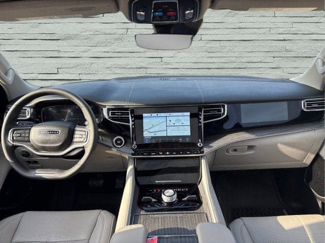2023 JEEP Wagoneer - Thumbnail 25