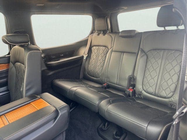 2022 JEEP Grand Wagoneer - Thumbnail 23