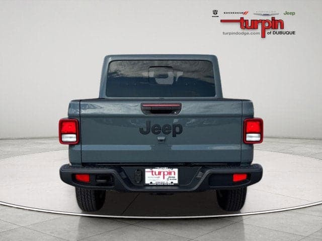 2026 JEEP Gladiator - Thumbnail 4