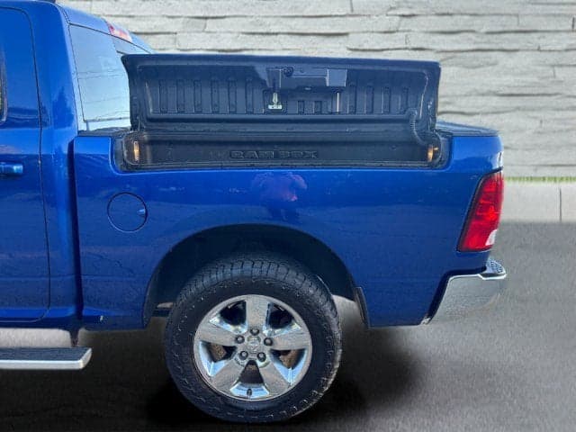 2019 RAM 1500 - Thumbnail 9