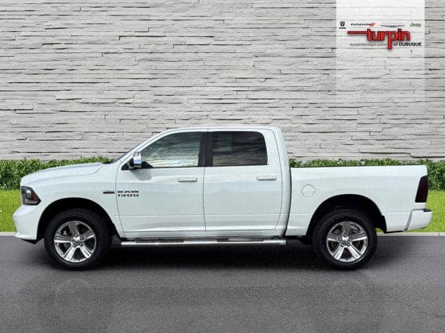 2017 RAM 1500 - Thumbnail 2