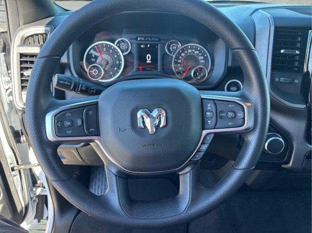2025 RAM 1500 - Thumbnail 12
