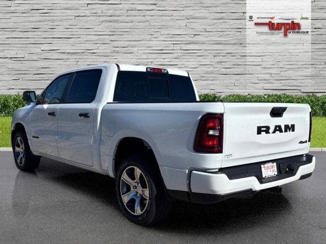 2025 RAM 1500 - Thumbnail 3