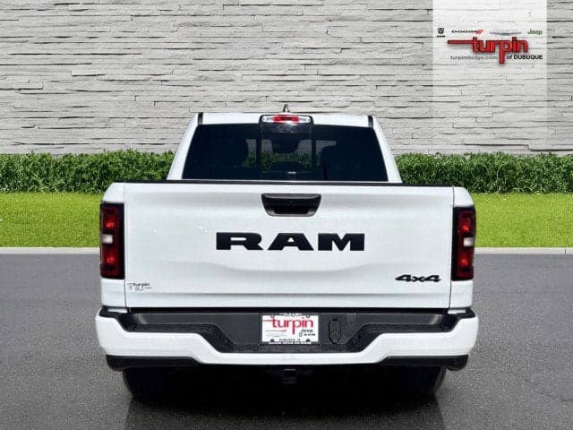2025 RAM 1500 - Thumbnail 4