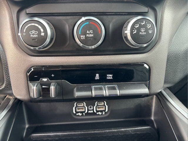 2020 RAM 1500 - Thumbnail 13