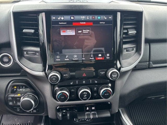 2023 RAM 1500 - Thumbnail 14