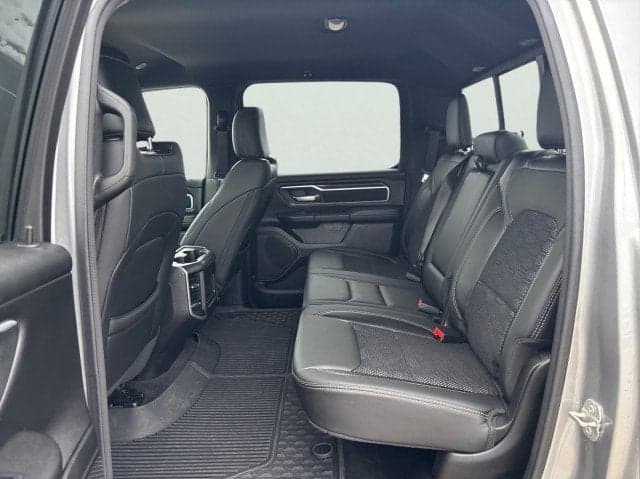 2023 RAM 1500 - Thumbnail 16