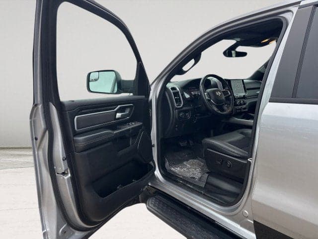 2023 RAM 1500 - Thumbnail 19