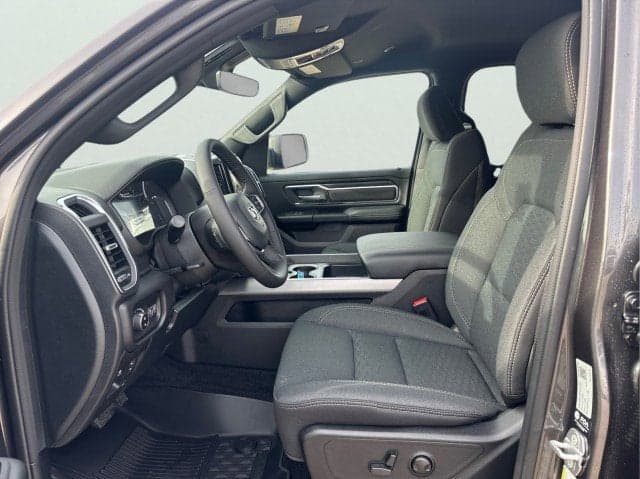 2026 RAM 1500 - Thumbnail 14