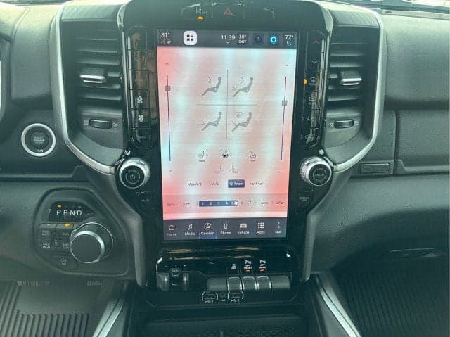 2026 RAM 1500 - Thumbnail 17