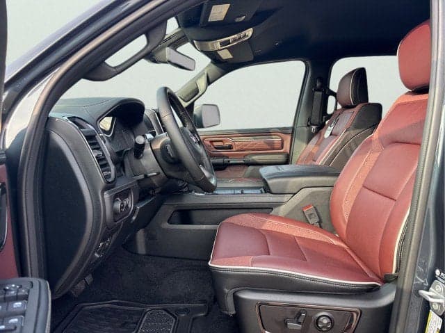 2026 RAM 1500 - Thumbnail 15