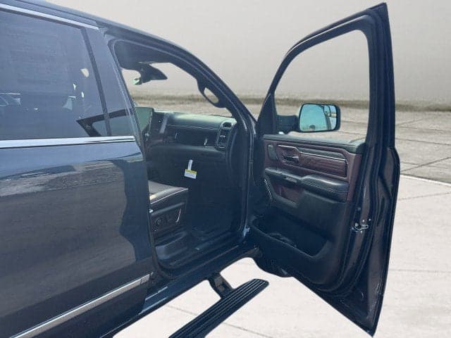 2026 RAM 1500 - Thumbnail 29