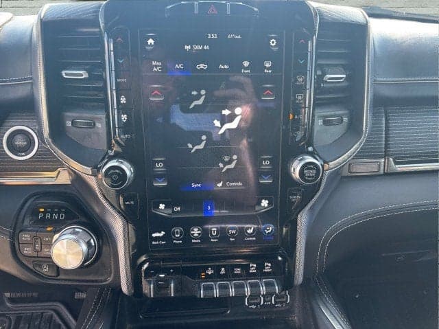 2021 RAM 1500 - Thumbnail 11