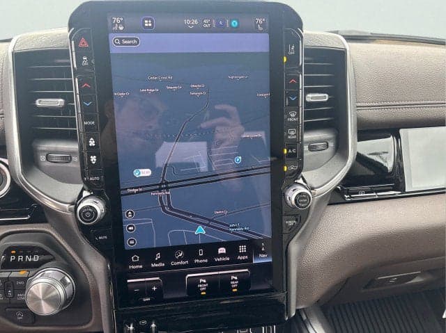 2026 RAM 1500 Laramie - Thumbnail 14