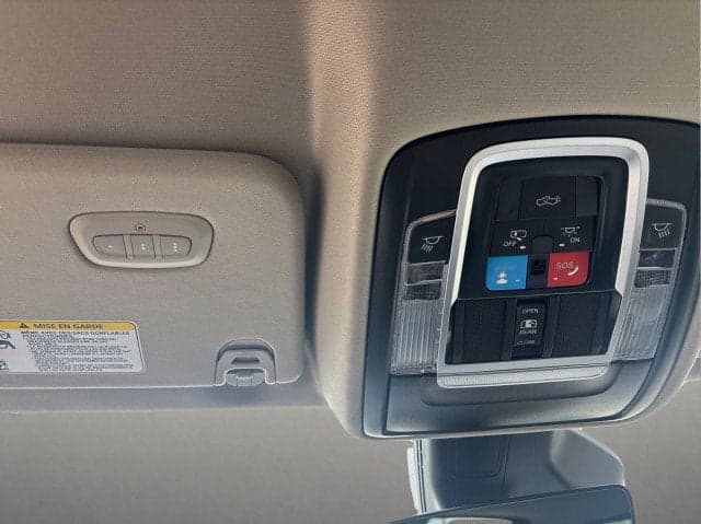 2026 RAM 1500 Laramie - Thumbnail 16