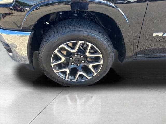 2026 RAM 1500 - Thumbnail 23