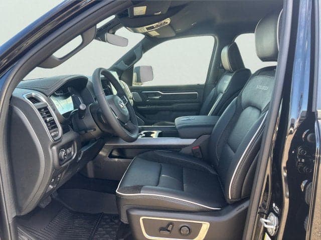 2026 RAM 1500 - Thumbnail 9