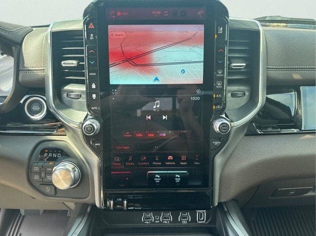 2026 RAM 1500 Laramie - Thumbnail 11