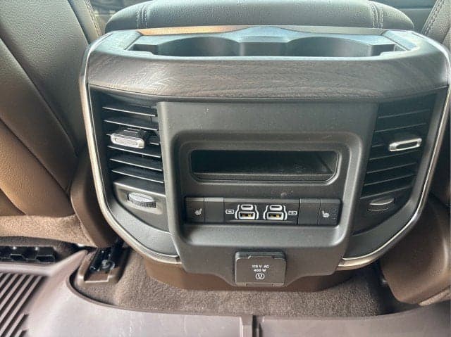 2026 RAM 1500 Laramie - Thumbnail 18
