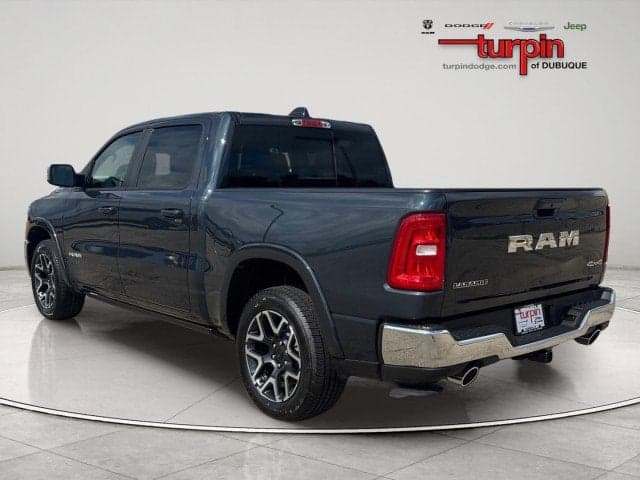 2026 RAM 1500 Laramie - Thumbnail 3