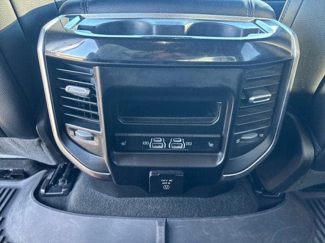 2022 RAM 1500 - Thumbnail 17