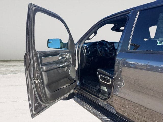 2022 RAM 1500 - Thumbnail 19